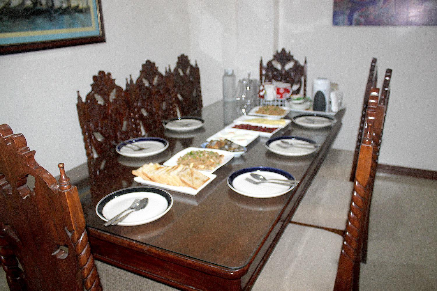 Leizel'S Bed & Breakfast Palompon ภายนอก รูปภาพ