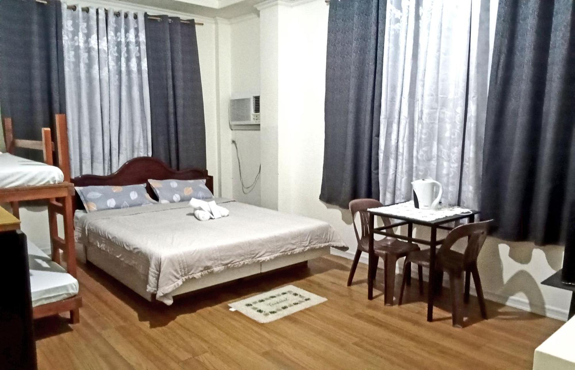 Leizel'S Bed & Breakfast Palompon ภายนอก รูปภาพ