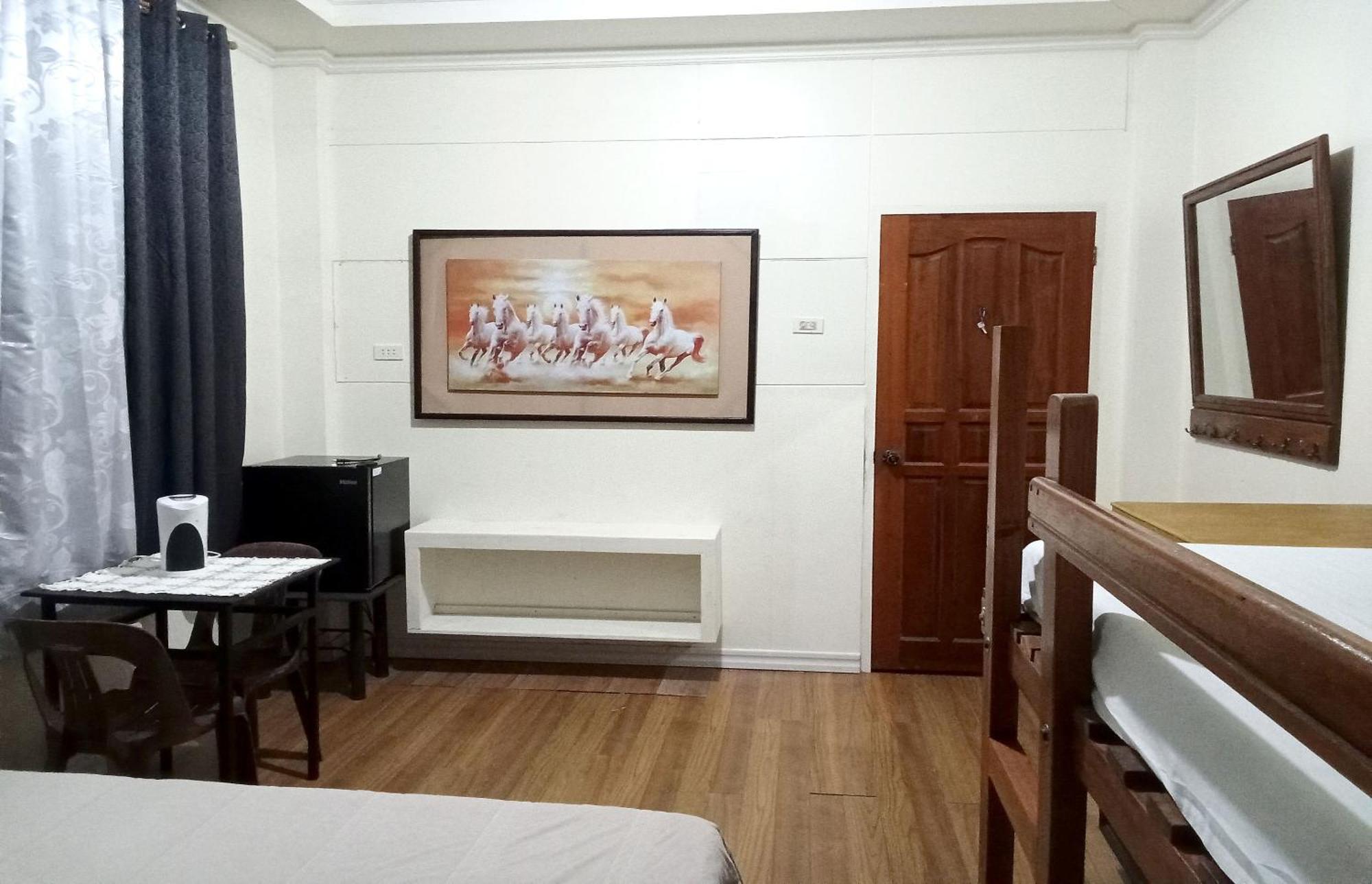 Leizel'S Bed & Breakfast Palompon ภายนอก รูปภาพ
